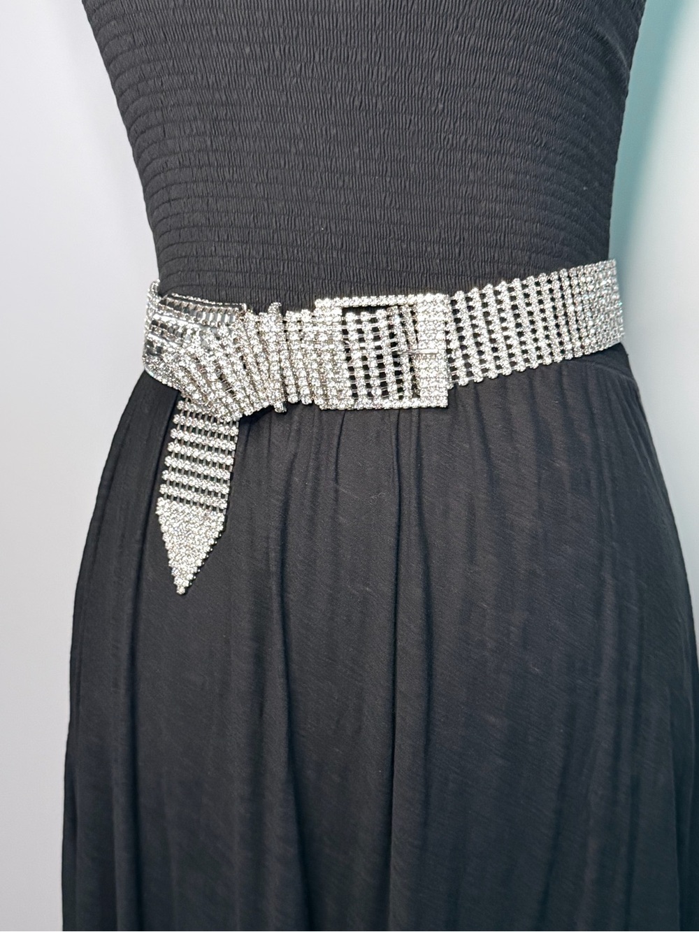 BB-LOW THE BELT FARAH BELT
            One Size Perfect Condition - Picture 8 of 8